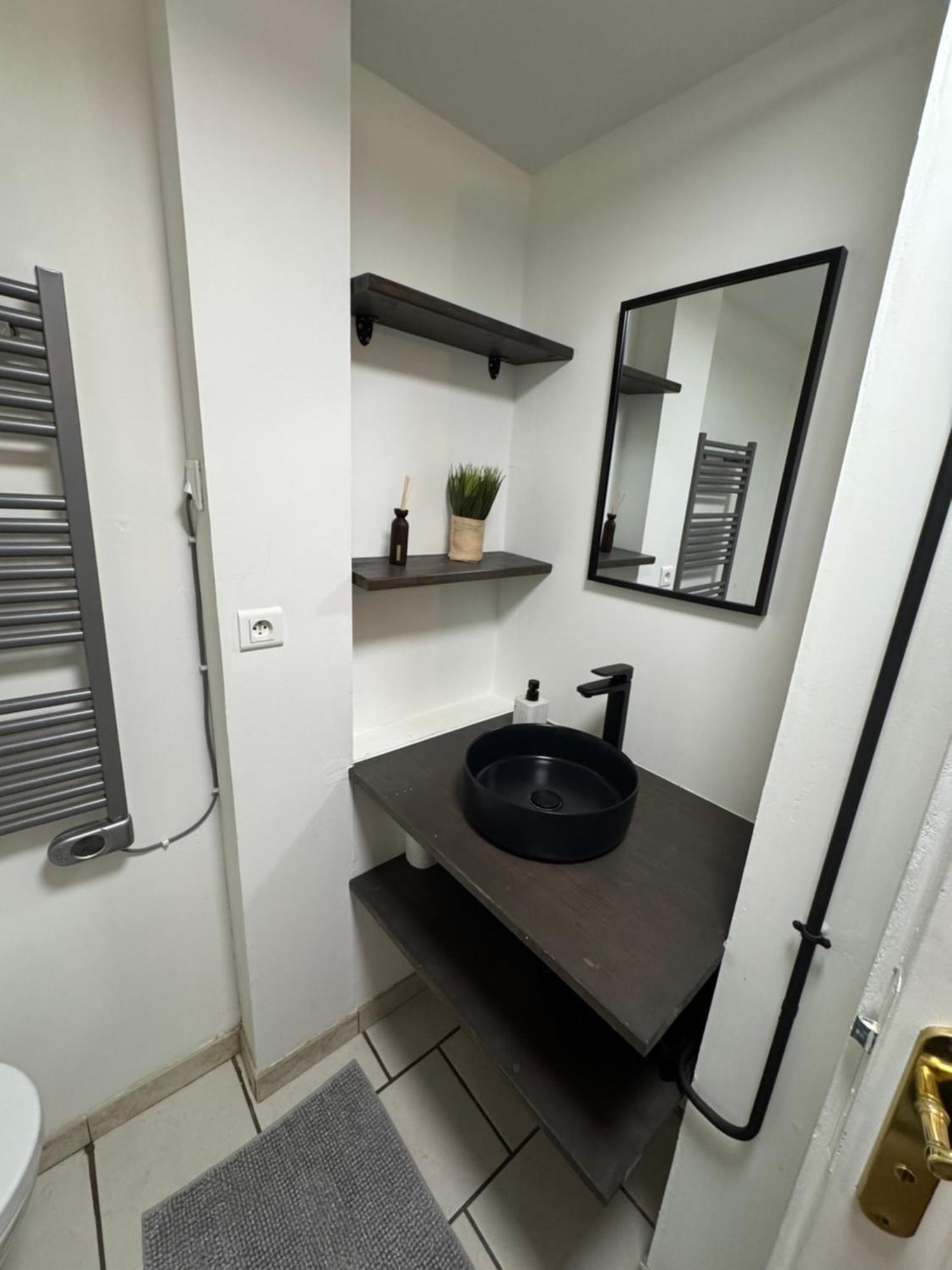 Charmant Appartement Au Coeur De Bourges Extérieur photo